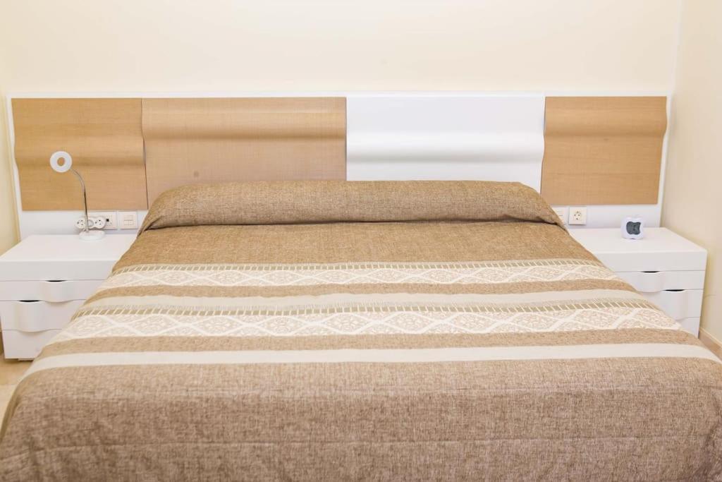 2 Bedrooms Apartment In Magnolia Golf Resort, La Caleta 阿德耶 外观 照片