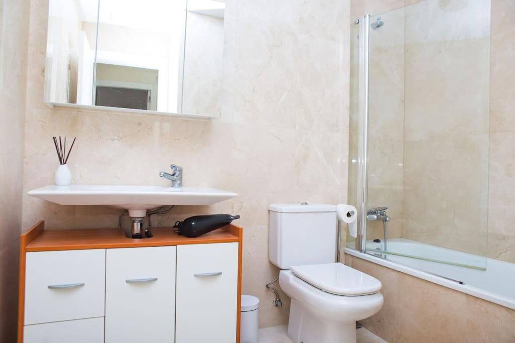 2 Bedrooms Apartment In Magnolia Golf Resort, La Caleta 阿德耶 外观 照片
